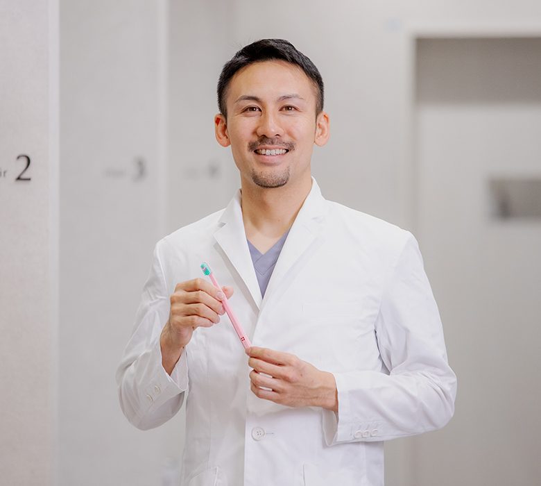 長久手フラワー歯科 口腔外科・矯正歯科の院長